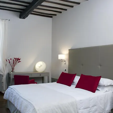 Charleston מלון 3*